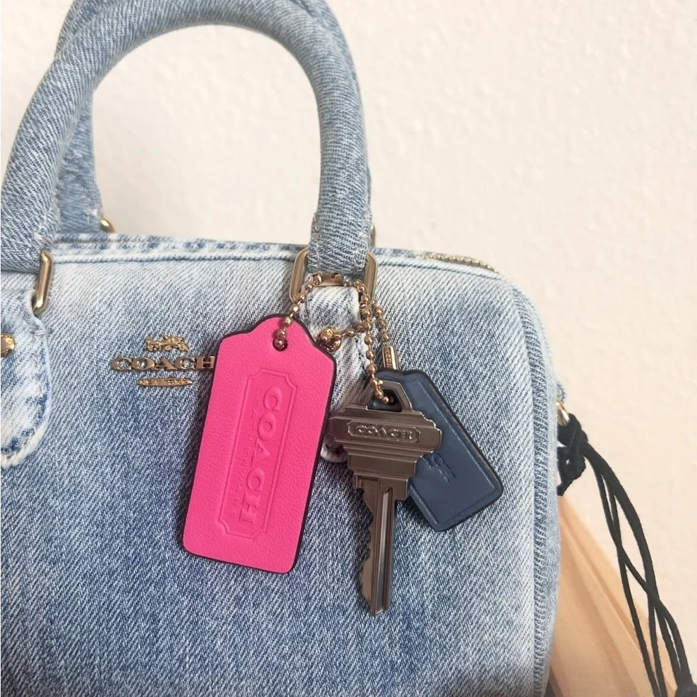NWT🌈Coach Mini Rowan Crossbody Bag In Loved Denim With Key Charms CDY30 Vintage - Picture 3 of 9